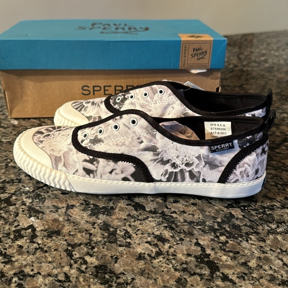 Sperry Sayel Clew Floral Xray NIB 7.5 - Picture 6 of 10